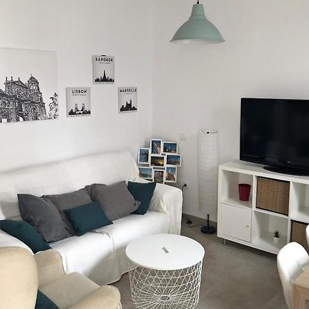 Apartamento Gran Teatro Falla-La Caleta Καντίζ Εξωτερικό φωτογραφία
